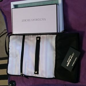 NWTS & Box Victoria's Secret Travel Makeup Jewelry Lingerie Bag Black     T2